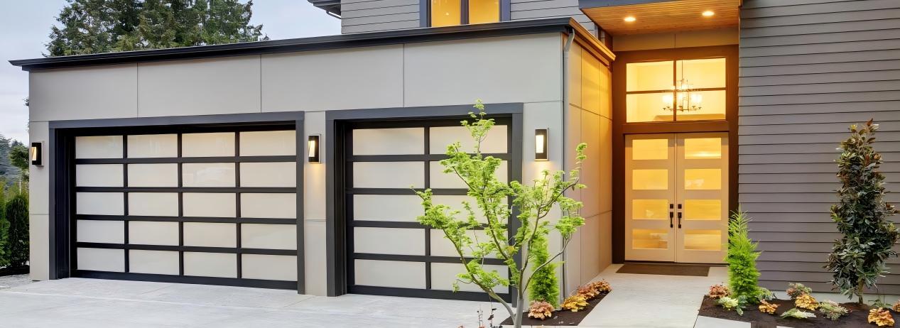 commercial door blog .jpg